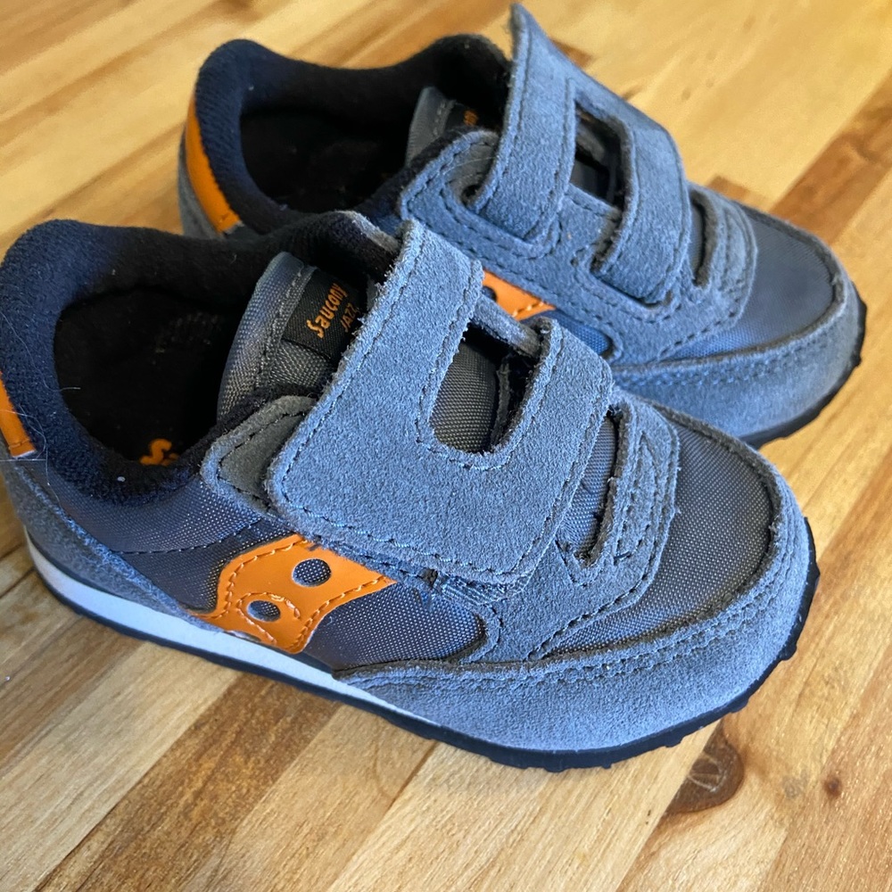 Brand new toddler Saucony’s